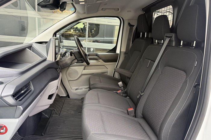 2024 Ford Transit Custom Trend SWB