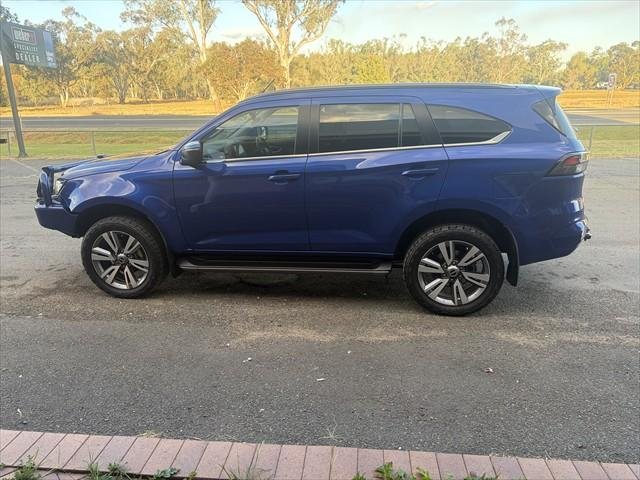 2022 Isuzu MU-X LS-T