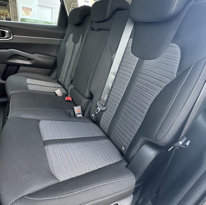 2022 Kia Sorento Sport