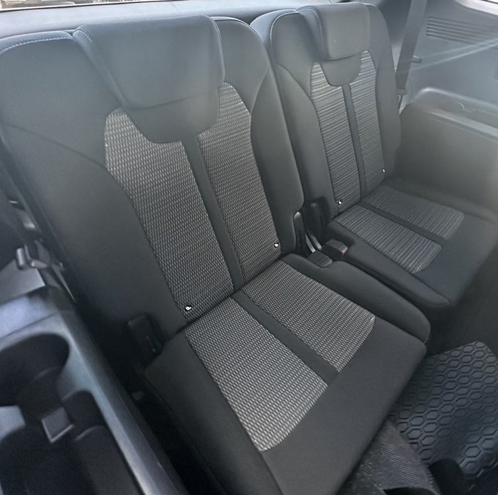 2022 Kia Sorento Sport