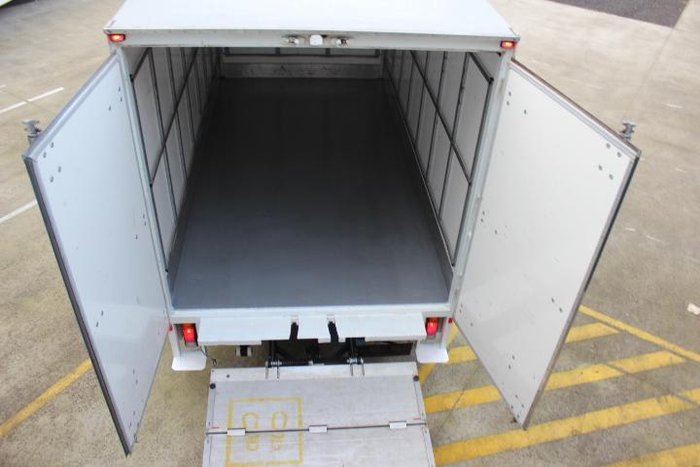 2022 Fuso Canter 515 WHITE