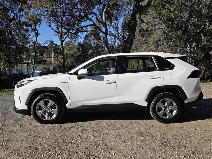 2024 Toyota RAV4 GX
