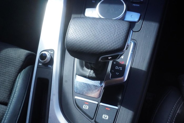 2016 Audi A4 sport