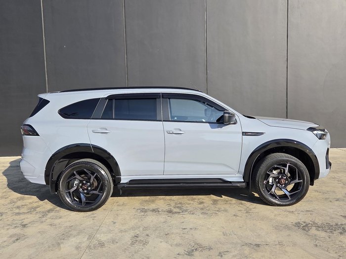 2025 Isuzu MU-X X-TERRAIN
