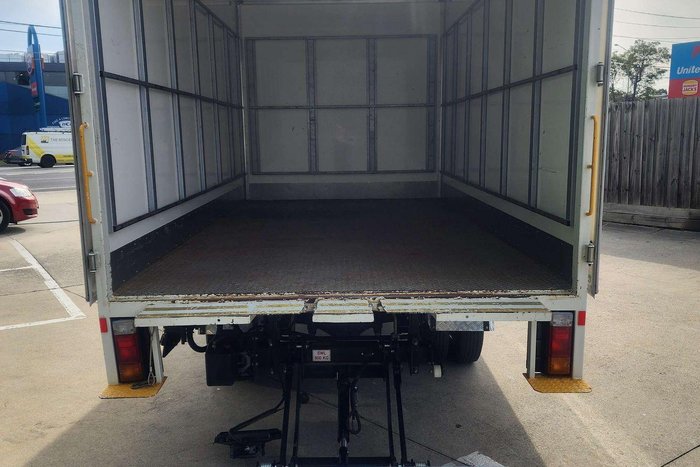 2021 Hino 300 Series 616 White