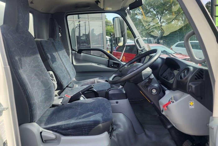 2021 Hino 300 Series 616 White