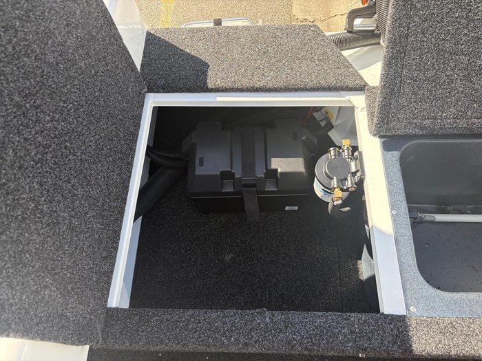 2026 QUINTREX 450 Hornet Pro