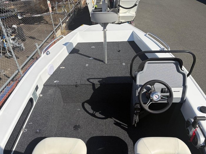 2026 QUINTREX 450 Hornet Pro