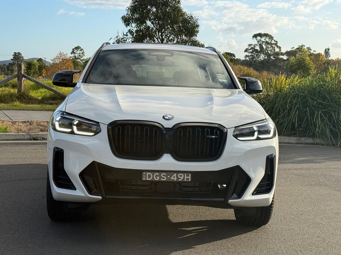 2025 BMW X4 M40i