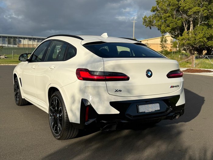 2025 BMW X4 M40i