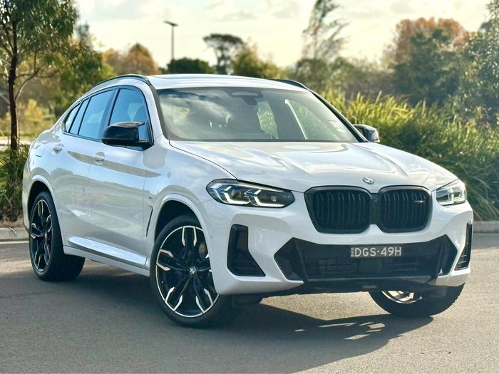 2025 BMW X4 M40i