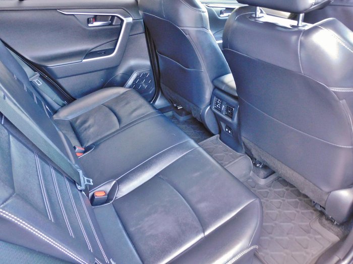 2020 Toyota RAV4 Cruiser