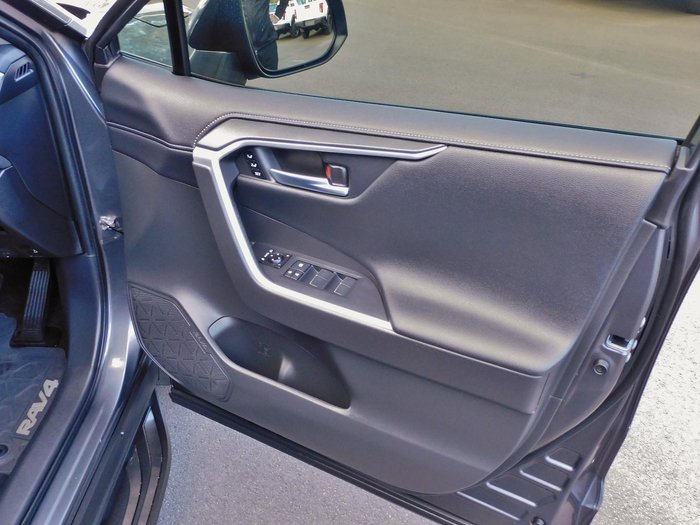 2020 Toyota RAV4 Cruiser