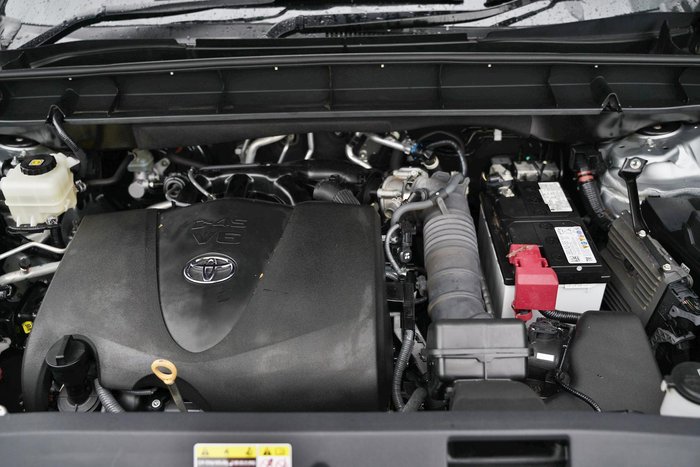 2022 Toyota Kluger GX