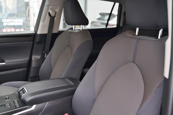 2022 Toyota Kluger GX