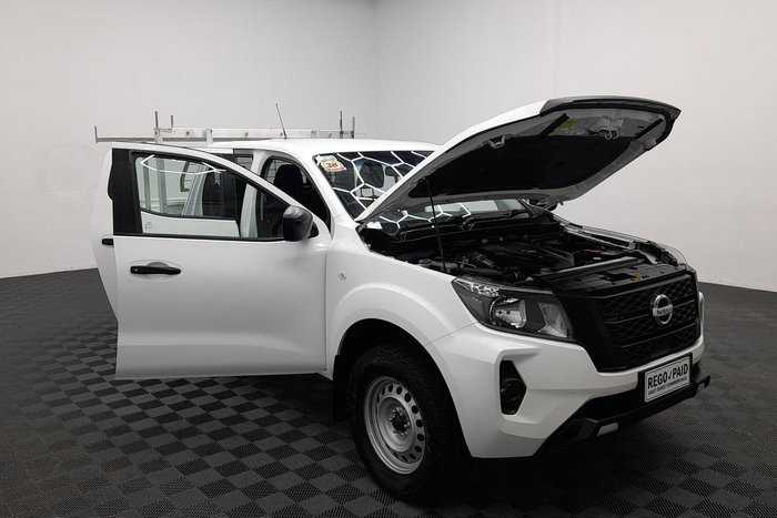 2021 Nissan Navara SL