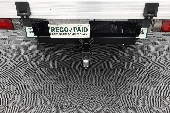 2021 Nissan Navara SL