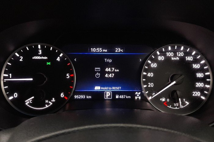 2021 Nissan Navara SL