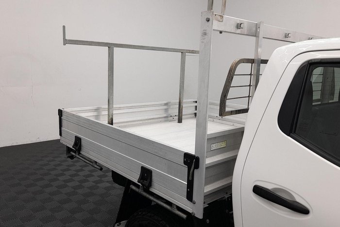 2021 Nissan Navara SL