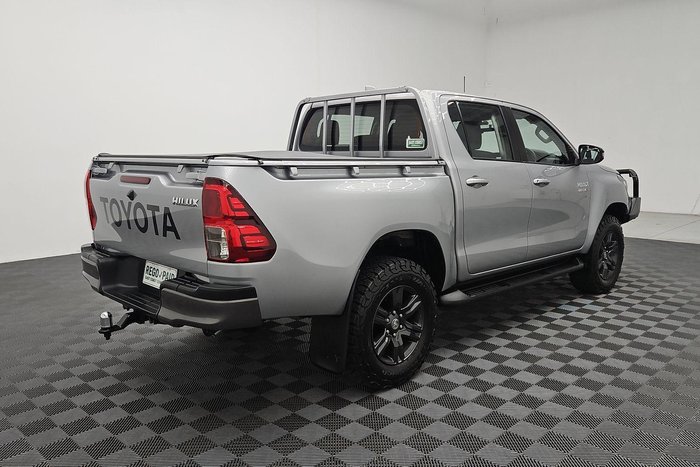 2023 Toyota Hilux SR