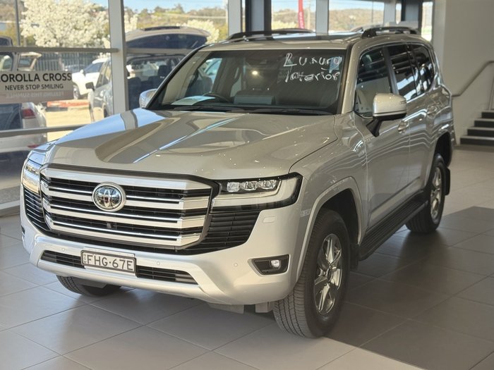 2024 Toyota Landcruiser VX