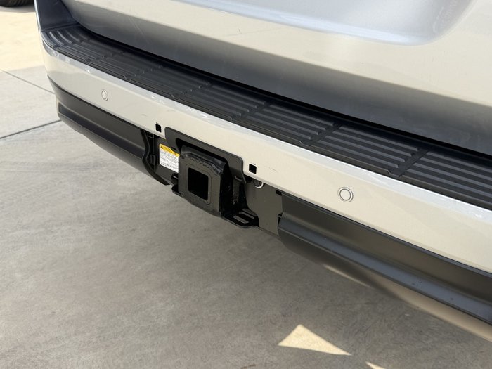 2024 Toyota Landcruiser VX