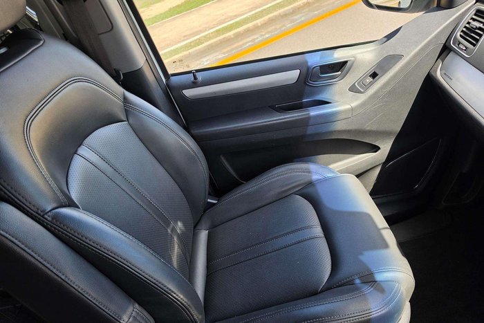 2021 LDV G10 + SV7C Blanc White