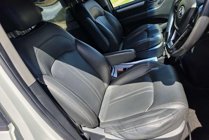 2021 LDV G10 + SV7C Blanc White