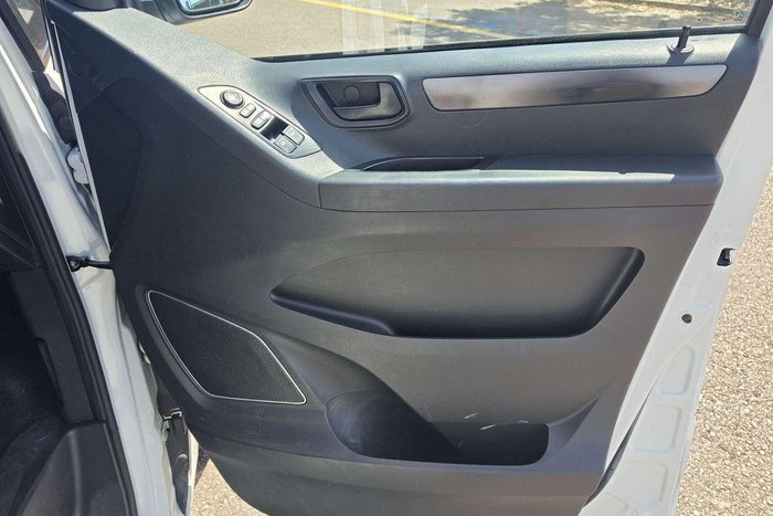 2021 LDV G10 + SV7C Blanc White