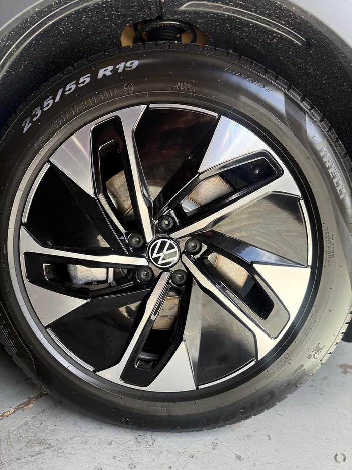 2025 Volkswagen ID.4 Pro