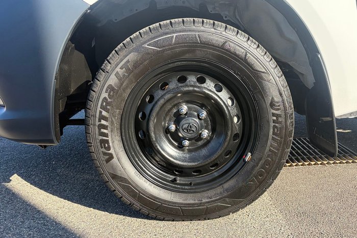 2022 Toyota Hilux Workmate