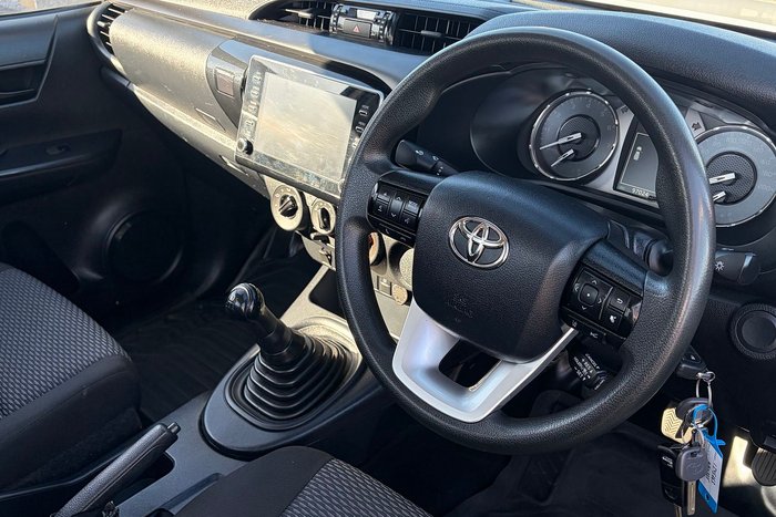 2022 Toyota Hilux Workmate