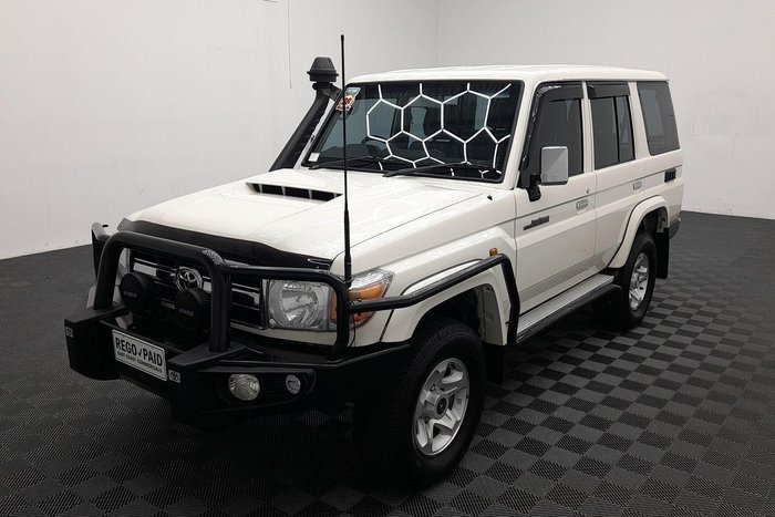 2022 Toyota Landcruiser GXL