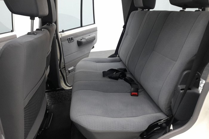 2022 Toyota Landcruiser GXL