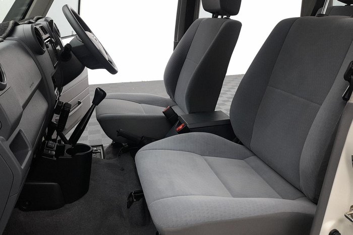 2022 Toyota Landcruiser GXL