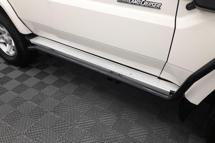 2022 Toyota Landcruiser GXL