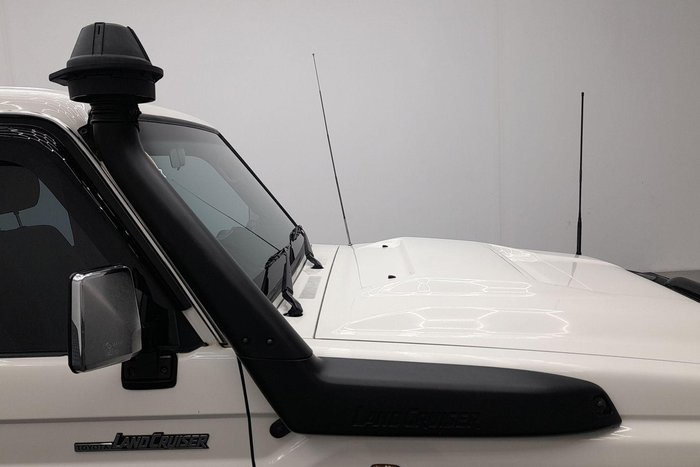 2022 Toyota Landcruiser GXL