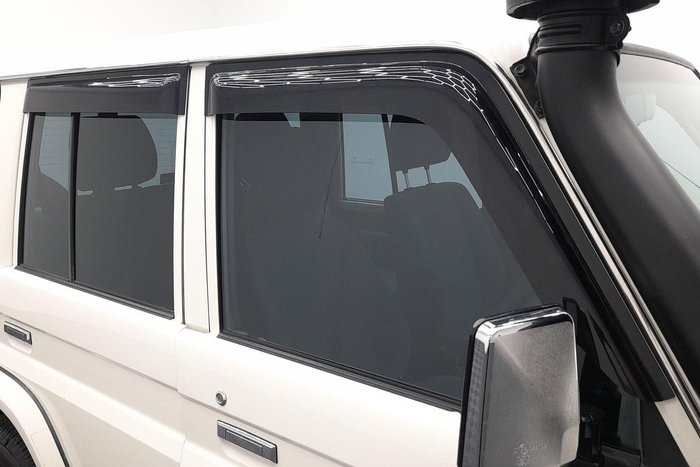 2022 Toyota Landcruiser GXL