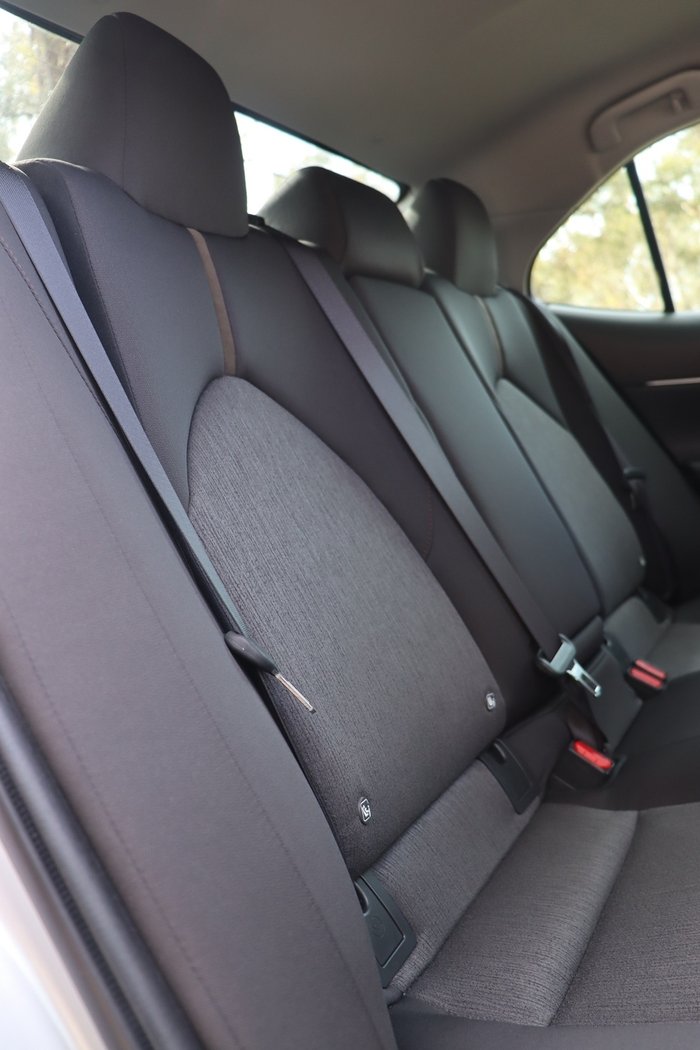 2019 Toyota Camry Ascent