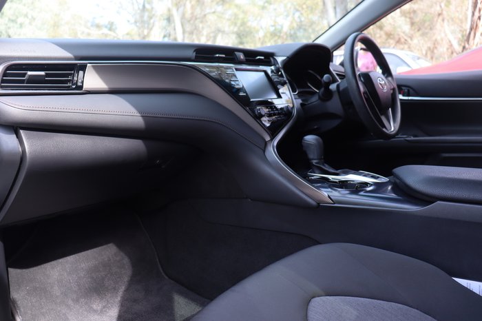 2019 Toyota Camry Ascent