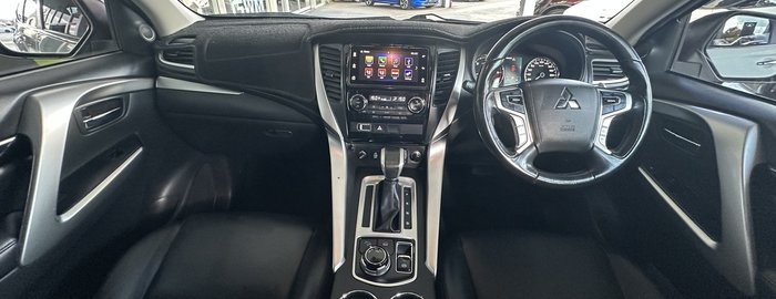 2016 Mitsubishi Pajero Sport GLS