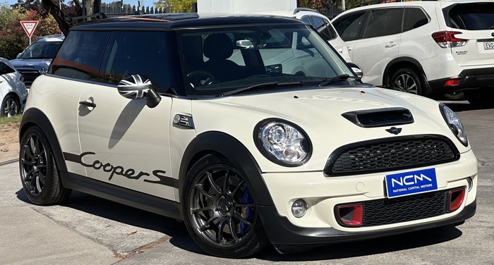 2013 MINI Hatch Cooper S