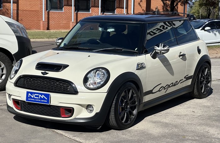 2013 MINI Hatch Cooper S