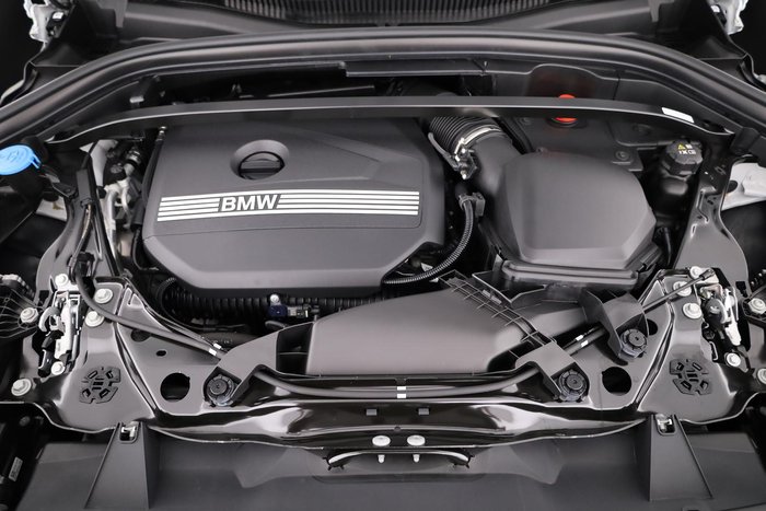 2025 BMW X1 xDrive20i M Sport