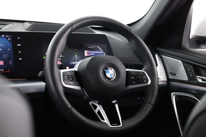 2025 BMW X1 xDrive20i M Sport