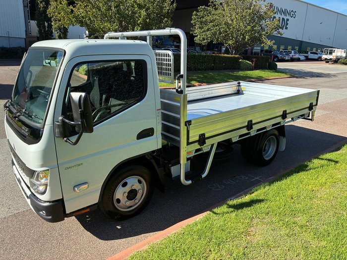 2026 Fuso Canter 515 Alloy Tray White