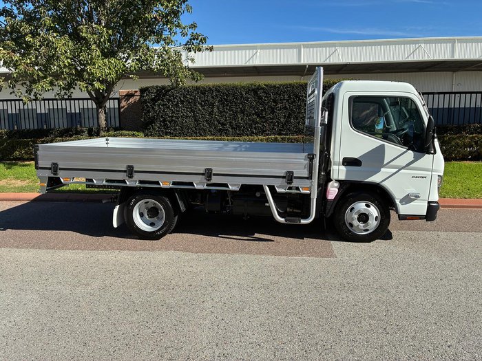 2026 Fuso Canter 515 Alloy Tray White