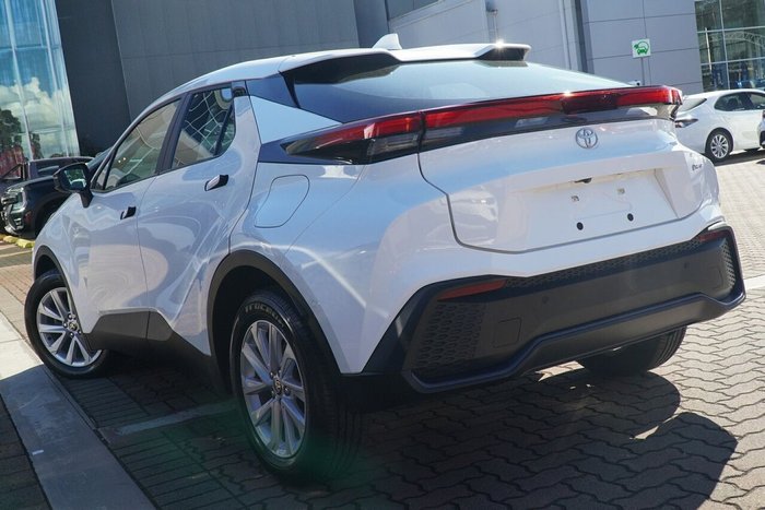 2024 Toyota C-HR GXL