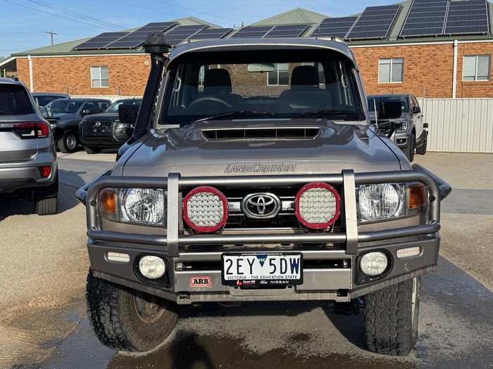 2019 Toyota Landcruiser GXL VDJ79R 4X4 Dual Range Vintage Gold