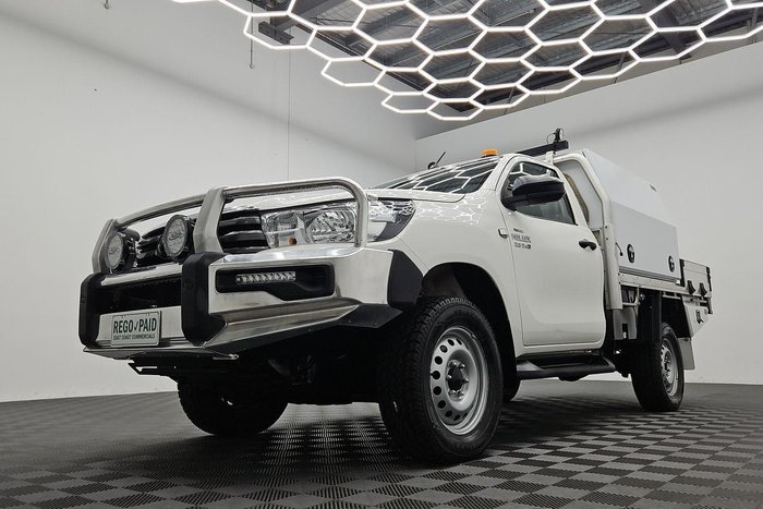 2020 Toyota Hilux SR